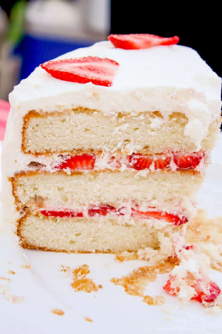 Fresh Strawberries and Cream Cake - Cupcakes & Kale Chips