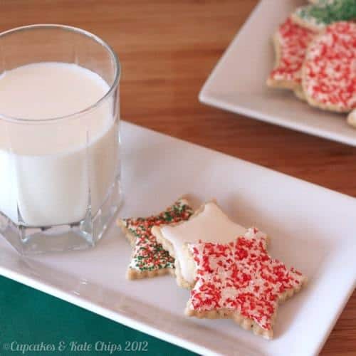 Chai Tea Cut Out Cookies with Chai Royal Icing | cupcakesandkalechips.com | #christmascookies #christmas #chaitea