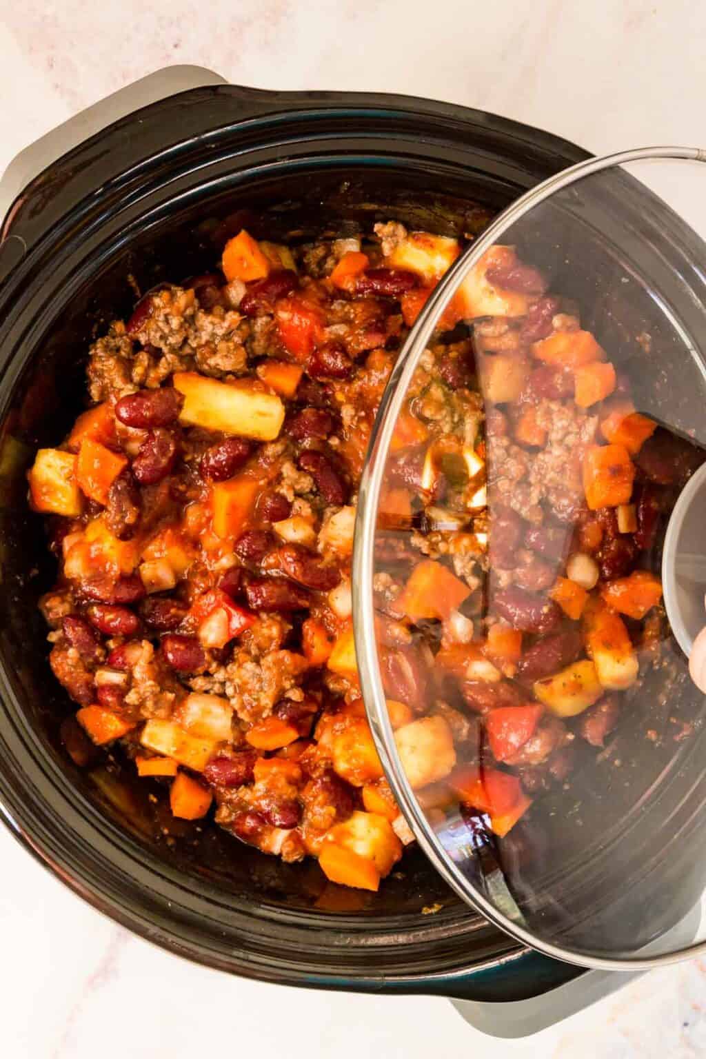 Slow Cooker Hawaiian Chili Recipe Cupcakes & Kale Chips