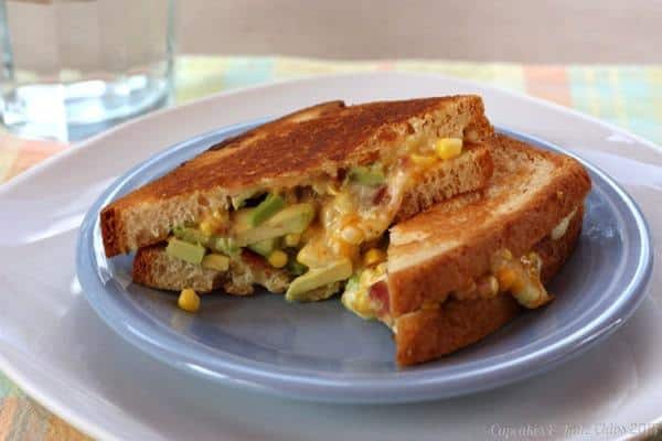 The Bug's Ultimate Bacon, Corn & Avocado Grilled Cheese | cupcakesandkalechips.com | #grilledcheese #bacon #avocado #glutenfree