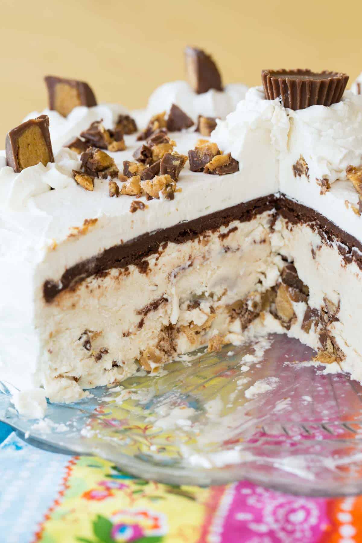 Reese's Ice Cream Cake Cupcakes & Kale Chips