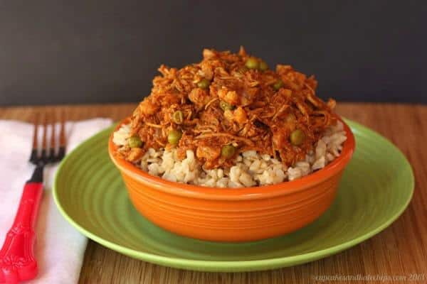 Chicken Curry in a Hurry - Use leftover chicken and veggies, along with Indian spices, to make this quick and easy gluten free dinner! | cupcakesandkalechips.com