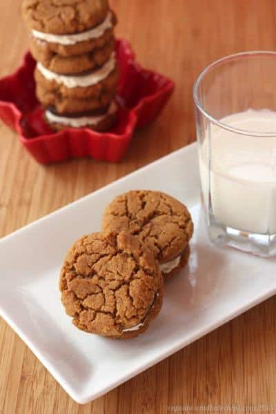 Flourless Peanut Butter & Nutella S'Mores Sandwich Cookies | cupcakesandkalechips.com | #christmascookies #glutenfree #marshmallows #smores