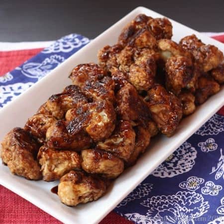 Balsamic Glazed Cauliflower "Wings" - a fun veggetable side dish or appetizer recipe that vegans and carnivores alike will devour. | cupcakesandkalechips.com | gluten free, vegetarian, vegan