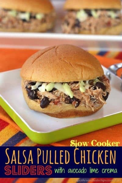 Slow Cooker Salsa Pulled Chicken Sliders (with Avocado Lime Crema) | cupcakesandkalechips.com | #appetizer #slowcooker #crockpot 