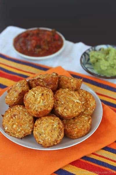 Mexican Pepper Jack Baked Cauli-Tots | cupcakesandkalechips.com | #cauliflower #glutenfree #vegetarian #tatertots 