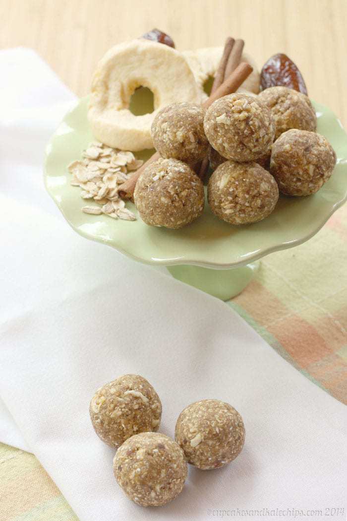 No-Bake Apple Cinnamon Energy Balls made with the four ingredients shown on the platter
