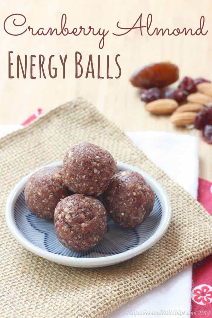 Cranberry Almond Energy Balls (and Baby Bites) with only four ingredients | cupcakesandkalechips.com | #glutenfree #vegan #snack