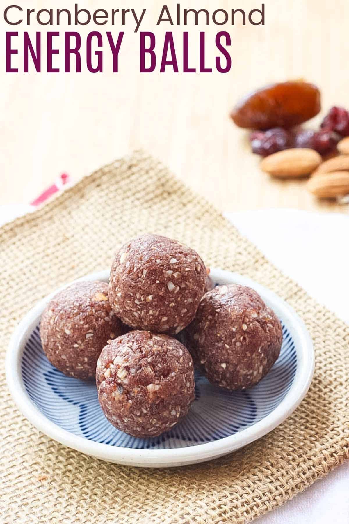 Cranberry Almond Energy Balls (and Baby Bites) with only four ingredients | cupcakesandkalechips.com | #glutenfree #vegan #snack