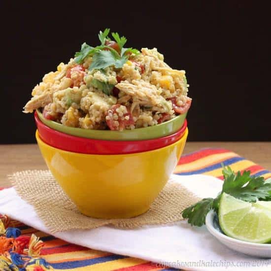 Mango Avocado Quinoa Chicken Salad - a cool and easy lunch or #WeekdaySupper | cupcakesandkalechips.com | #ChooseDreams #glutenfree