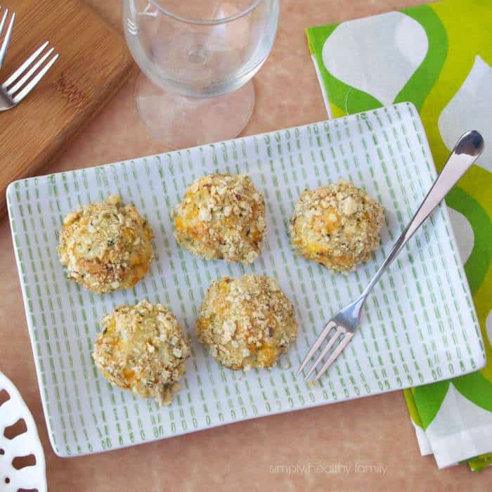 Chipotle Cheddar Cheese Cauliflower Poppers