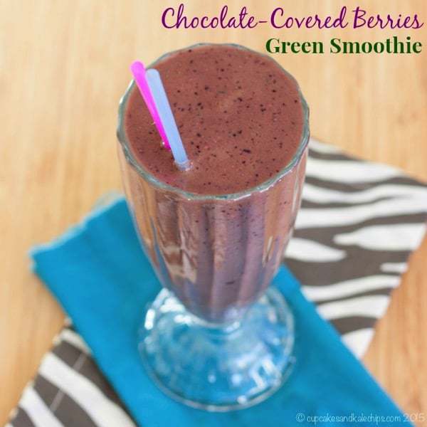 Chocolate-Covered Berries Green Smoothie - my favorite smoothie recipe! This is how I pack in fruit, veggies, protein, and of course luscious chocolaty flavor everyday | cupcakesandkalechips.com | gluten free, vegan option