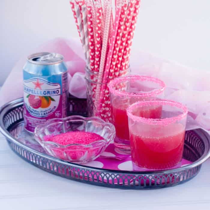 Girl’s Best Friend Cocktail is a perfectly pink and pretty drink for sipping with your best gals. Make it for Valentine's Day or Galentine's Day! | cupcakesandkalechips.com