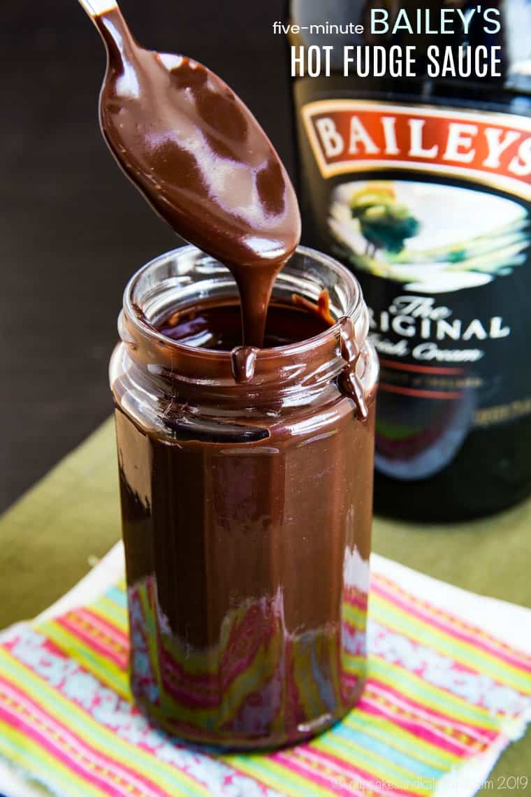 Easy Bailey's Hot Fudge Sauce Recipe image with title