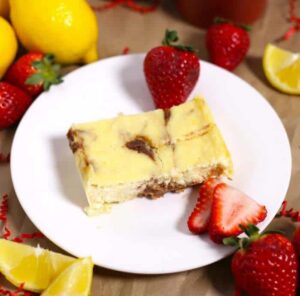 Lemon Strawberry Slow Cooker Cheesecake