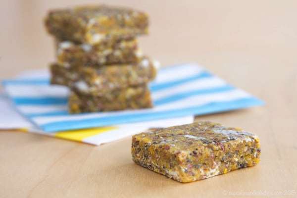 Mango Coconut Chia No-Bake Energy Bars - only six ingredients and a few minutes for a quick and easy healthy snack that transports you to a tropical island! #FindYourFun #sk #ad | cupcakesandkalechips.com | gluten free, dairy free, nut free, vegan 