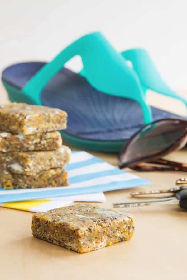 Mango Coconut Chia No-Bake Energy Bars - only six ingredients and a few minutes for a quick and easy healthy snack that transports you to a tropical island! #FindYourFun #sk #ad | cupcakesandkalechips.com | gluten free, dairy free, nut free, vegan 