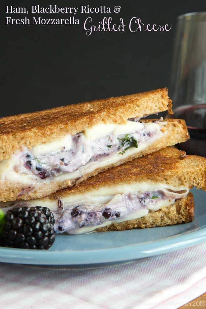 Ham, Blackberry Ricotta, and Fresh Mozzarella Grilled Cheese - this recipe takes the classic comfort food sandwich to fancy pants with plenty of ooey gooey cheesy goodness and a touch of sweet summer berries. | cupcakesandkalechips.com