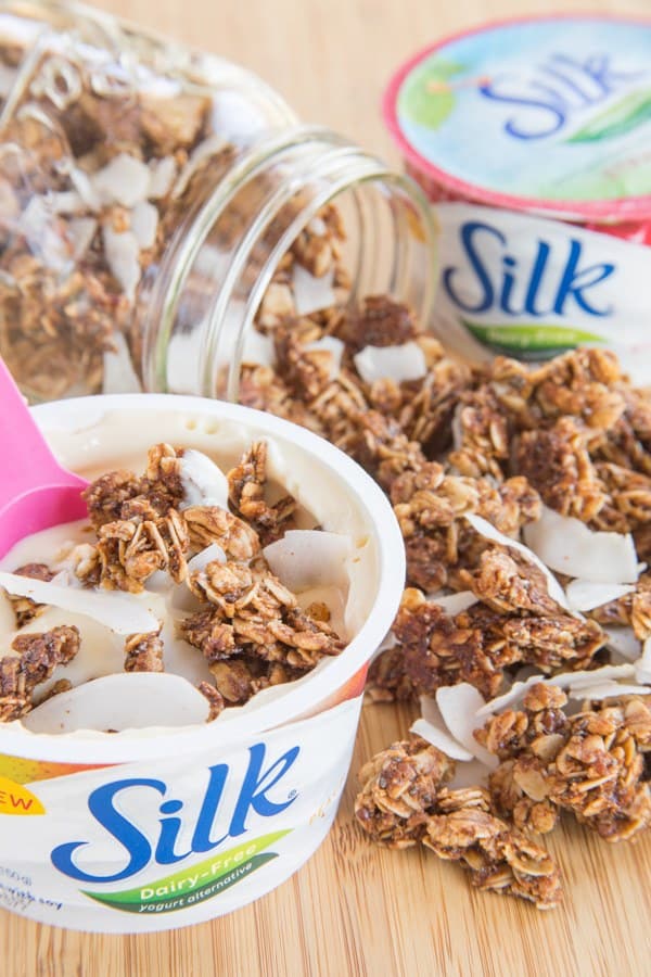 Coconut Chia Granola Clusters - add serious crunch factor and superfood goodness to your breakfast or snack. #TopItTuesday with @LoveMySilk #AD | cupcakesandkalechips.com | gluten free, dairy free, nut free recipe