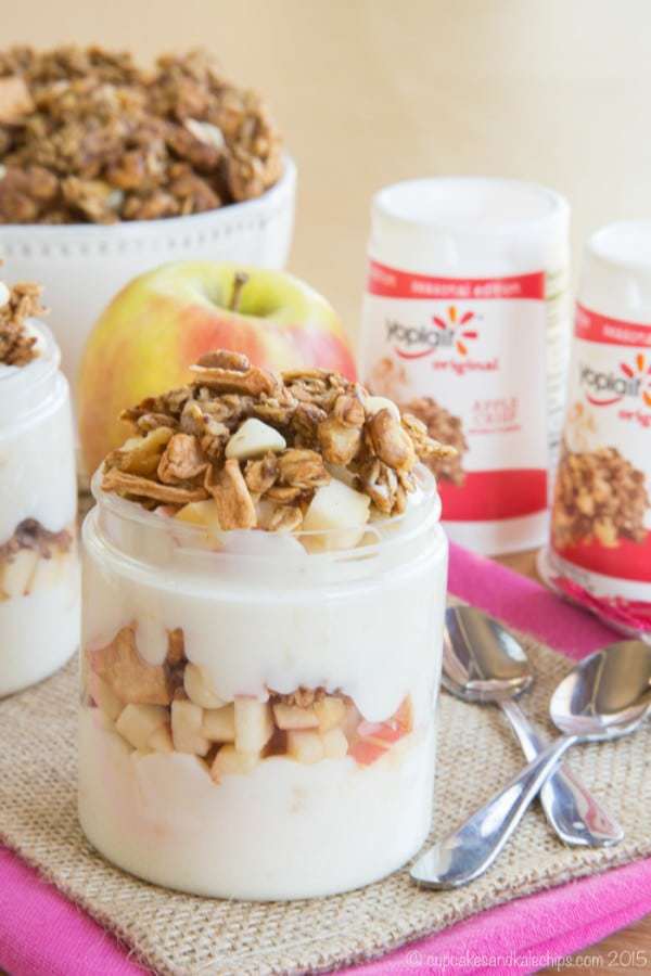 Apple Crisp Yogurt Parfaits with Homemade Apple Crisp Granola - a wholesome breakfast, snack, or dessert recipe inspired by a favorite fall sweet treat. Sponsored by General Mills® #AD #SnackandSmile | cupcakesandkalechips.com | gluten free