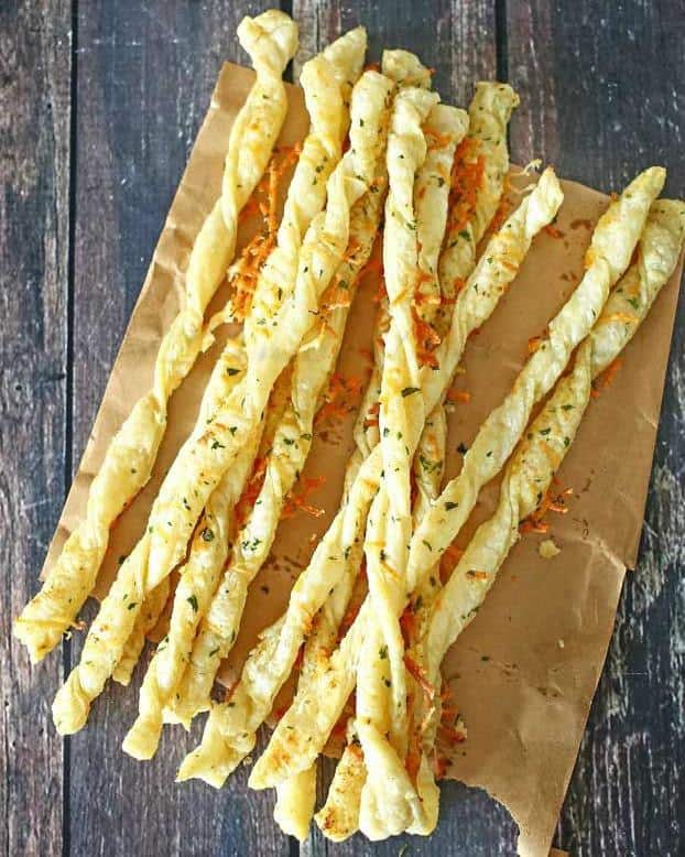 Italian Garlic Butter Bread Sticks Kleninworth and Co
