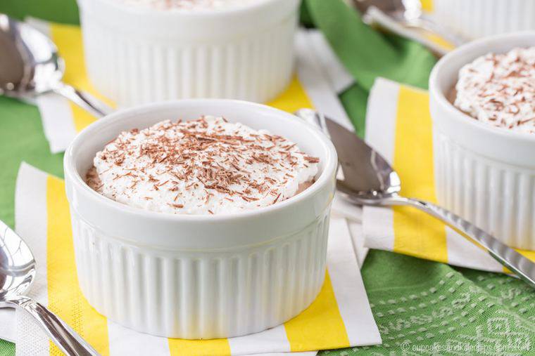 No-Bake Baileys Chocolate Mousse Pies in ramekins.