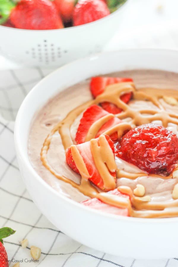 peanut butter and jelly smoothie bowl