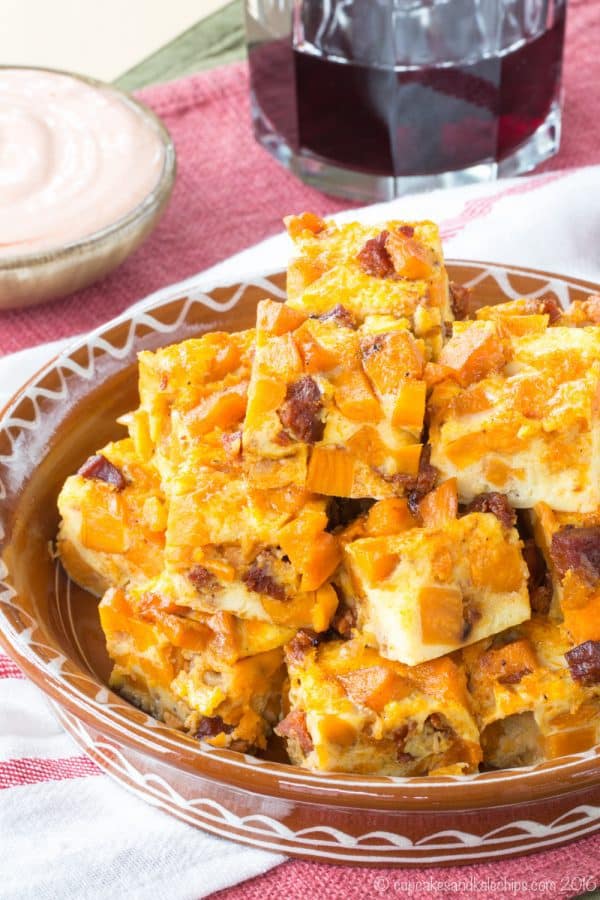 Chorizo and Sweet Potato Spanish Tortilla Bites - a sweet, smoky, spicy twist on the classic Spanish tapas recipe, tortilla Espanola. | cupcakesandkalechips.com | gluten free