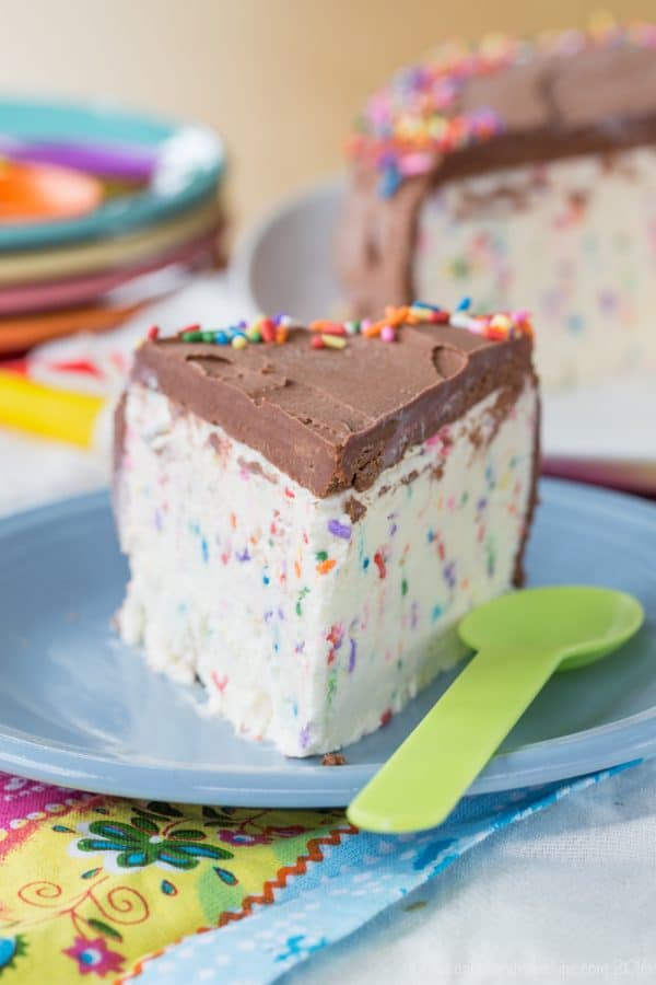 Funfetti Birthday Cake Ice Cream Cake Recipe - Cupcakes ...