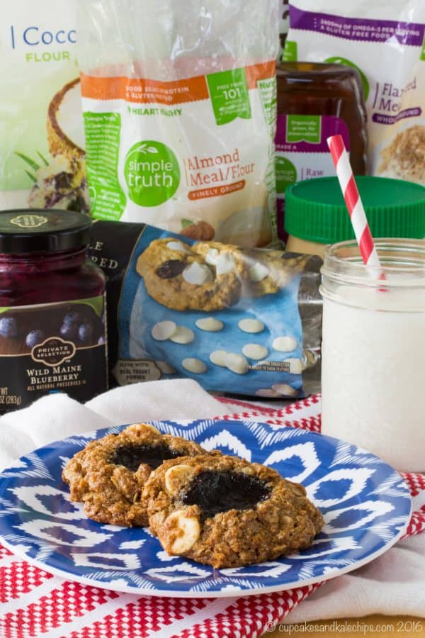 Jam Thumbprint Breakfast Cookies - start your day with this healthy cookie recipe that can even be made gluten free and dairy free. | cupcakesandkalechips.com