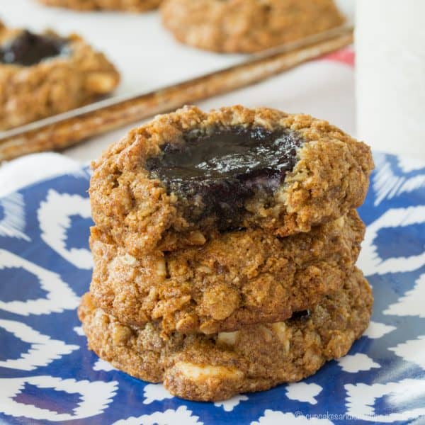 Jam Thumbprint Breakfast Cookies - start your day with this healthy cookie recipe that can even be made gluten free and dairy free. | cupcakesandkalechips.com