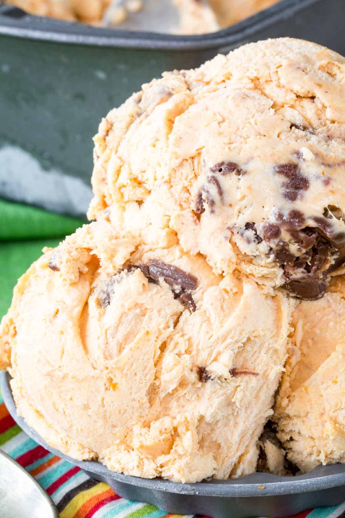 Closeup of No-Churn Pumpkin Ice Cream made with six ingredients and a Nutella swirl