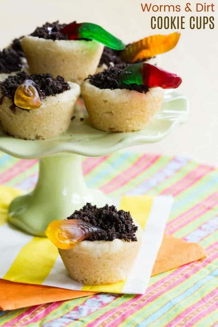 Worms and Dirt Cookie Cups Recipe