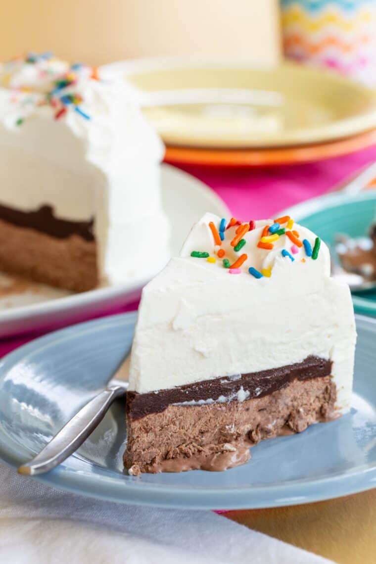 Easy Homemade Ice Cream Cake | Cupcakes & Kale Chips