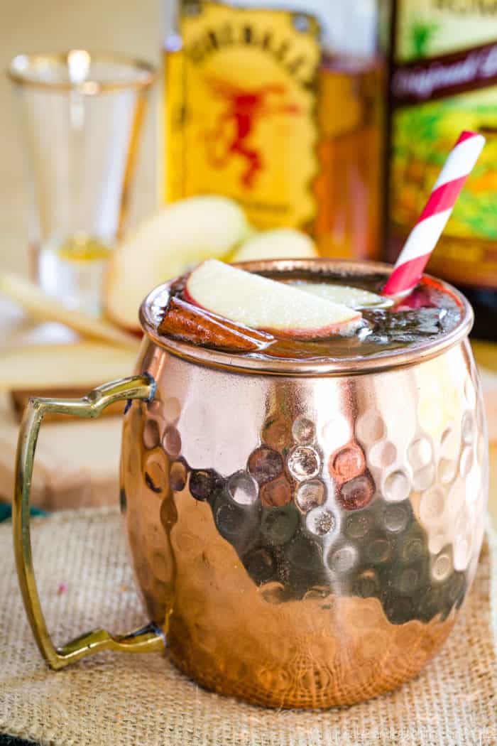 Apple Cider Moscow Mule - the Perfect Fall Cocktail Recipe - Cupcakes ...