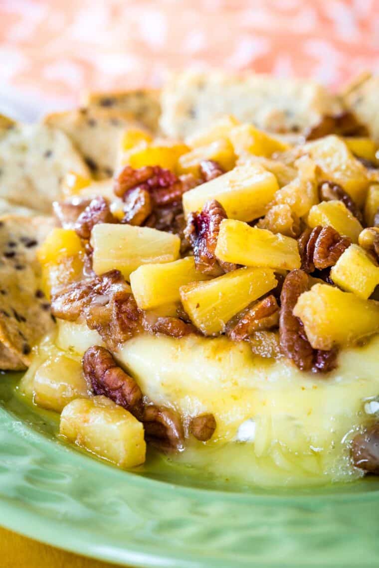 Pineapple Baked Brie with Pecans | Cupcakes & Kale Chips