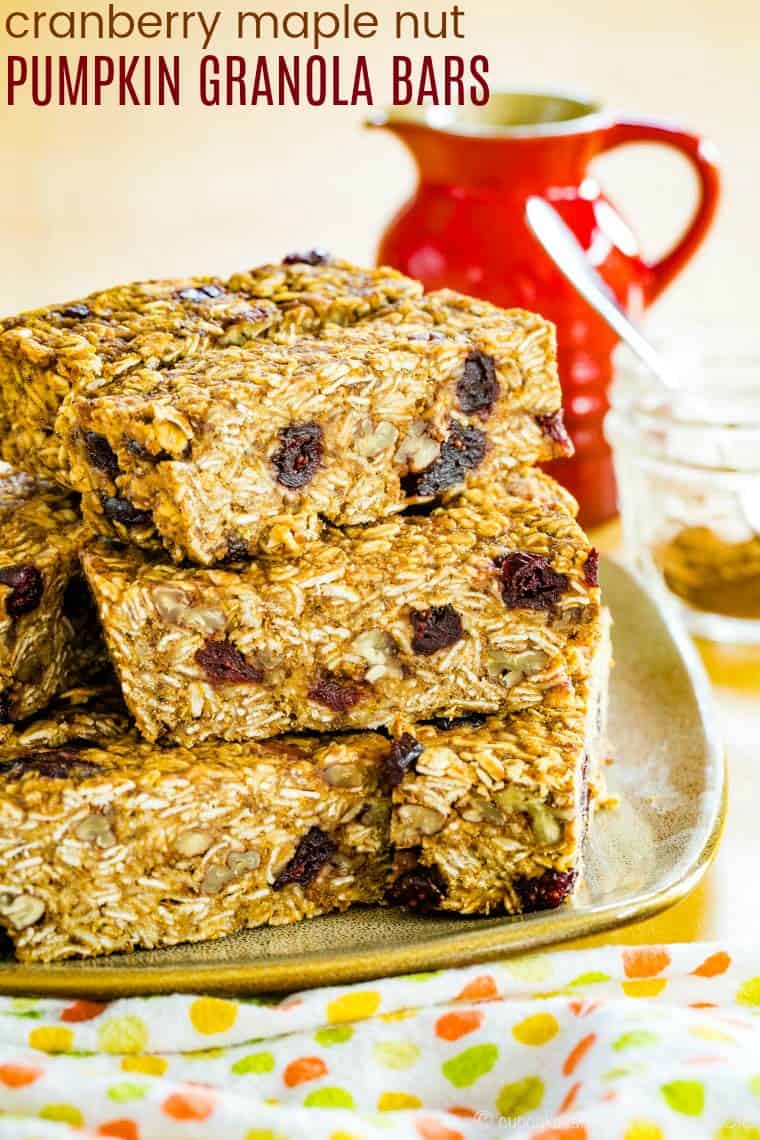 Pumpkin Granola Bars Recipe with maple syrup and pumpkin pie spice