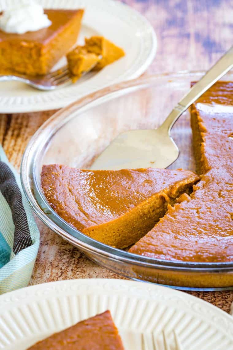 Gluten Free Crustless Pumpkin Pie in a glass pie pan