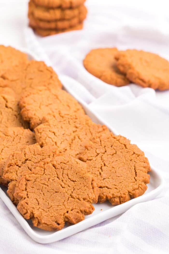 Flourless Peanut Butter Cookies easy gluten free cookie recipe!