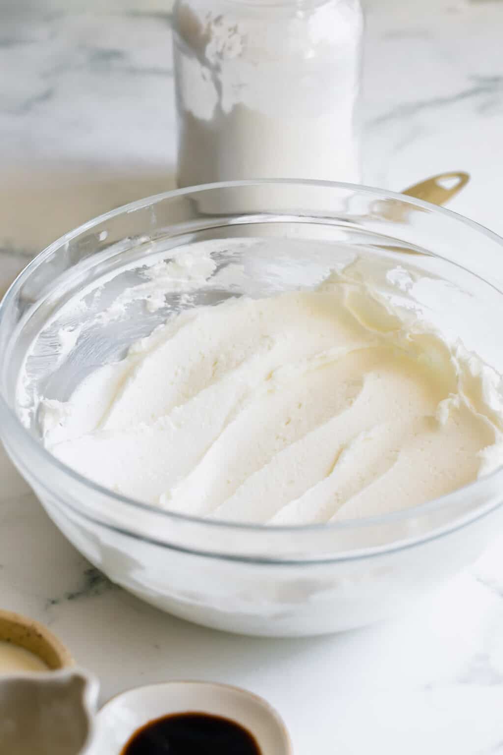 vanilla frosting