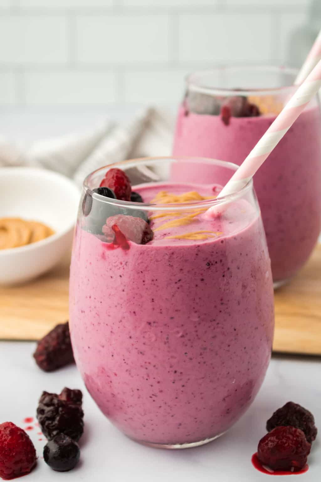 Peanut Butter and Jelly Smoothie Cupcakes & Kale Chips