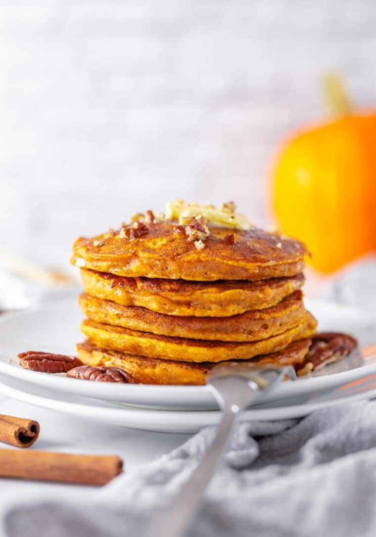 Gluten Free Pumpkin Pancakes Cupcakes & Kale Chips