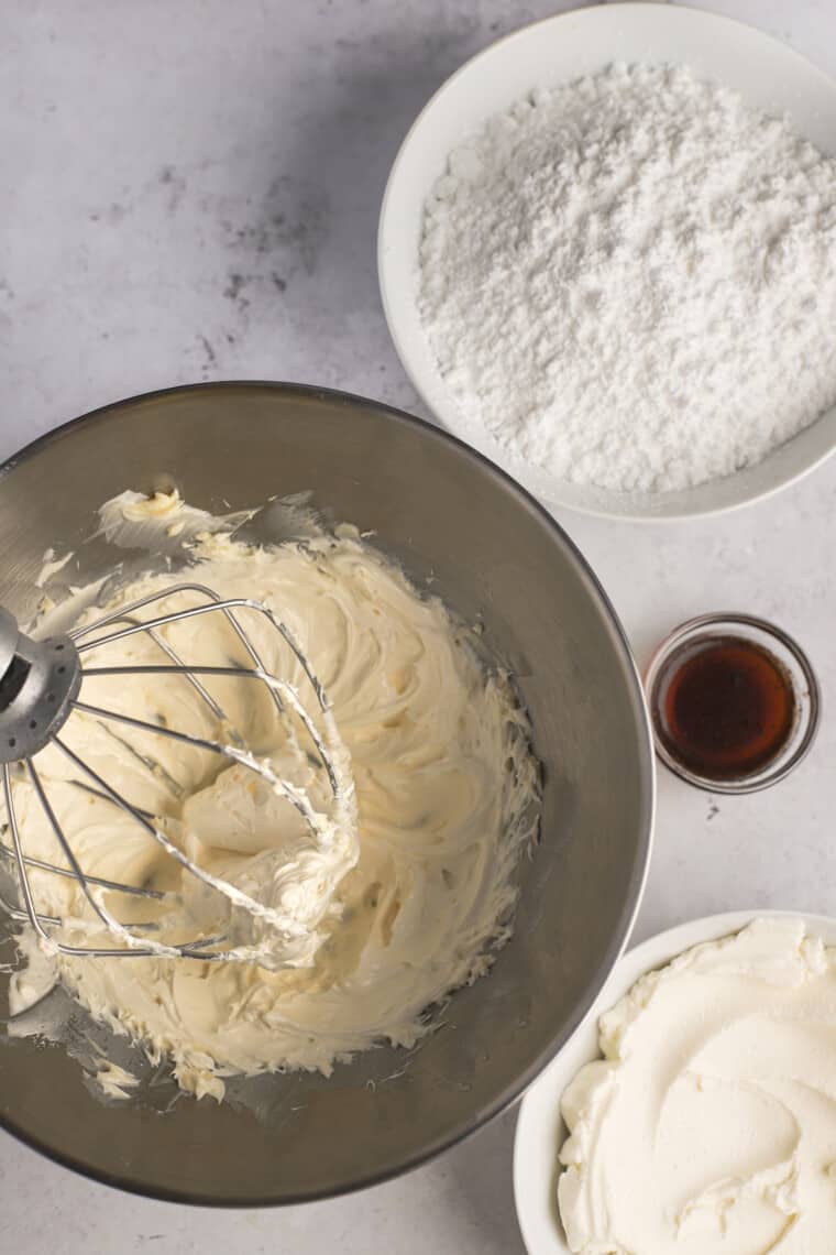 Fluffy Vanilla Cream Cheese Frosting Cupcakes & Kale Chips