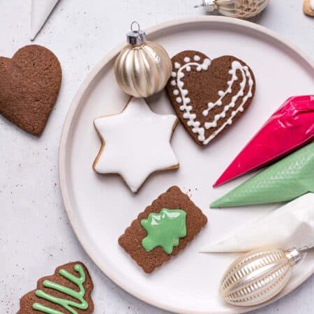 christmas cookies frosted with colors