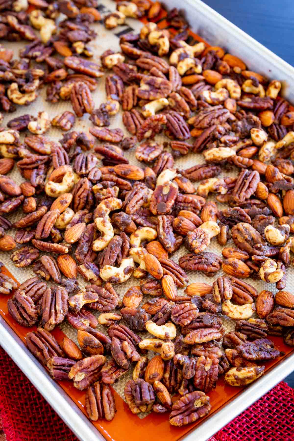 1-Pan Spiced Candied Nuts