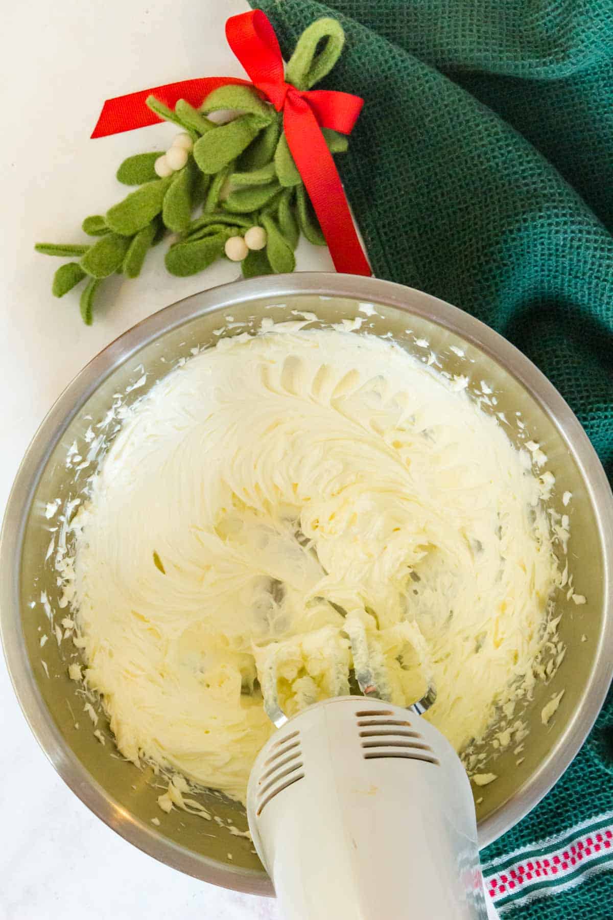 mixing bowl with eggnog frosting