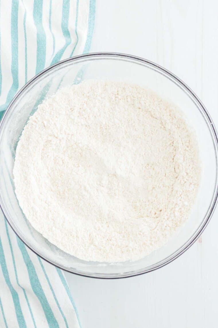 A bowl of gluten free flour.