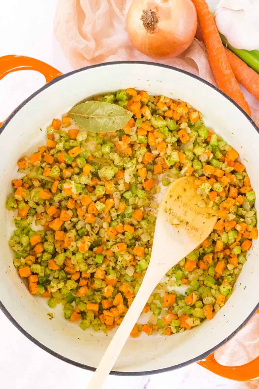 Creamy Chicken Wild Rice Soup Cupcakes & Kale Chips