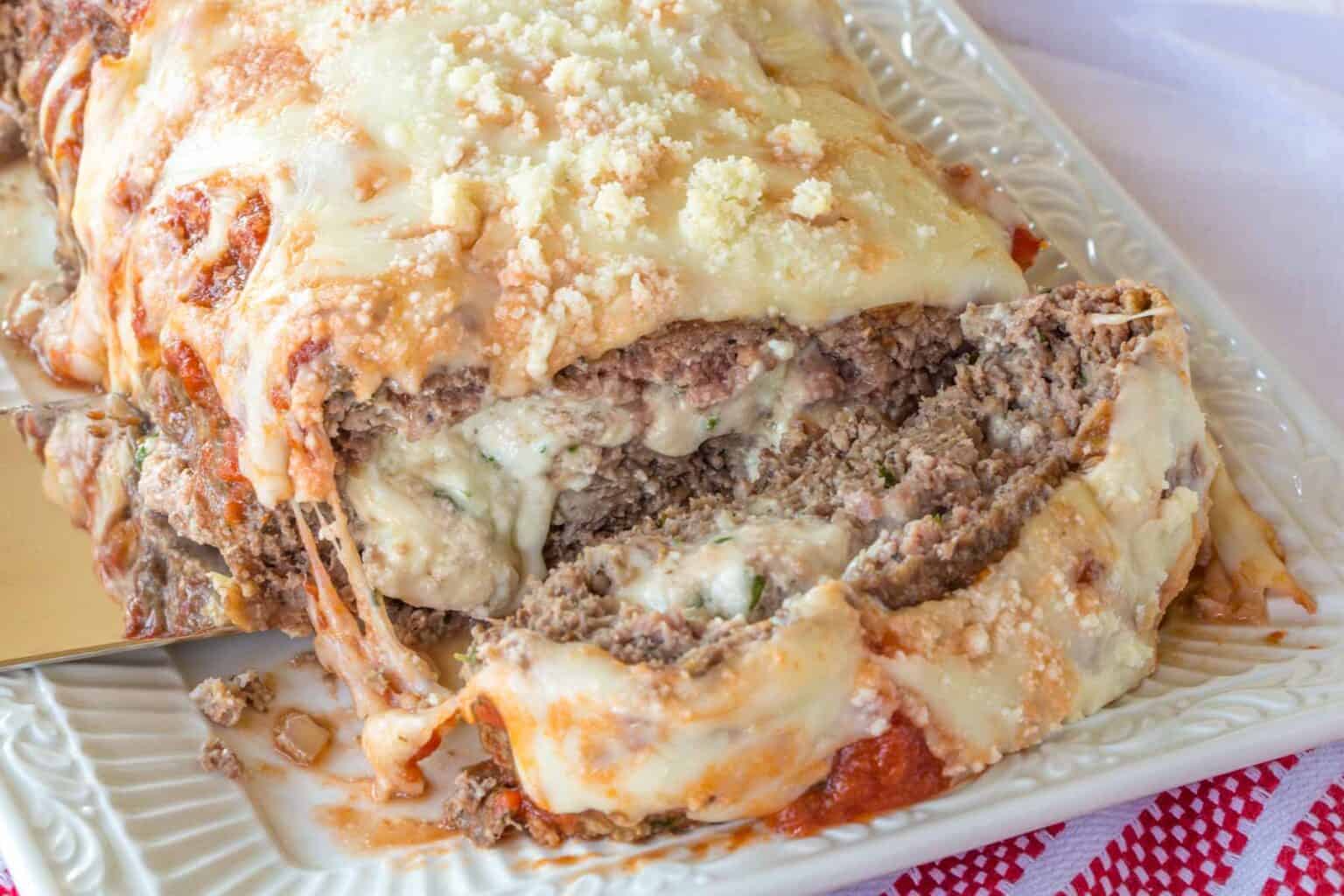 Mozzarella Stuffed Meatloaf | Cupcakes &amp; Kale Chips