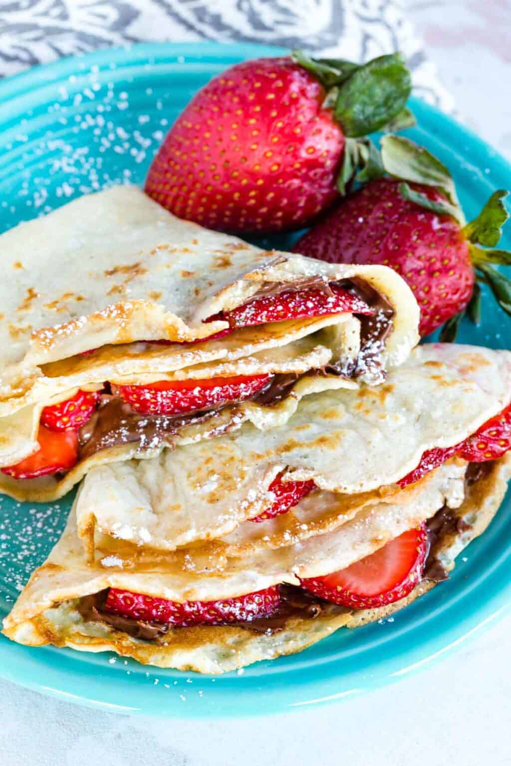 Nutella Crepes With Strawberries | Cupcakes & Kale Chips